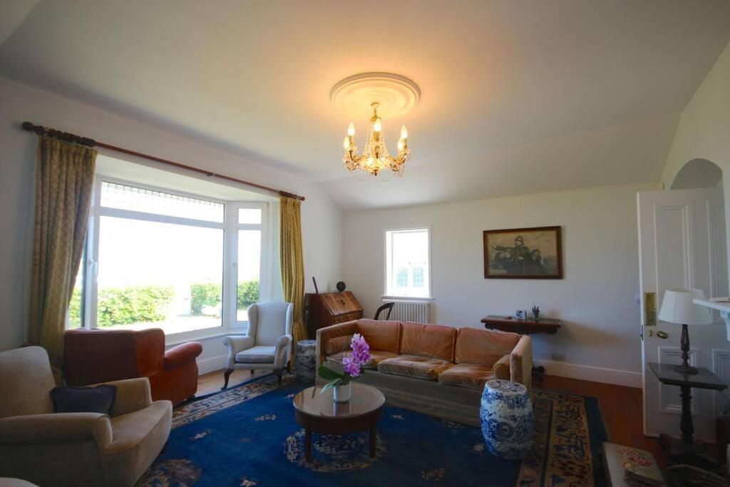 فيلا Downsview Kingsdown  المظهر الخارجي الصورة